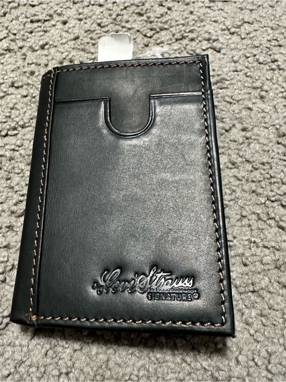 NWOT Levi’s Signature Black Genuine Leather Trifold wallet